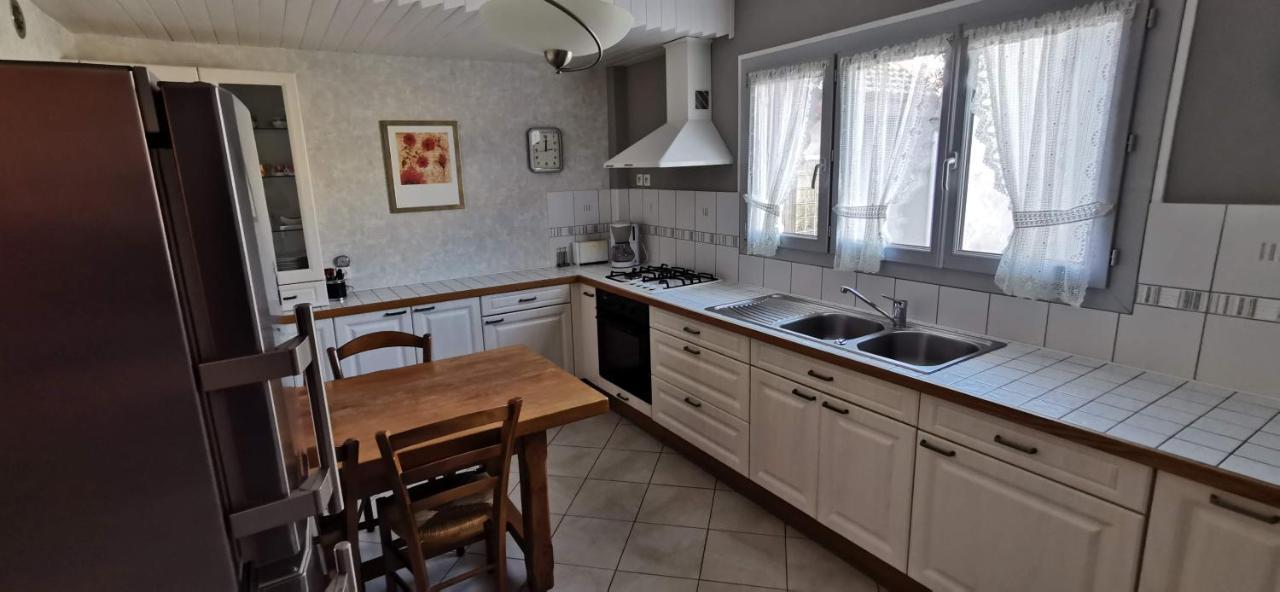 Logement Hyper Centre Champagnole Eksteriør billede