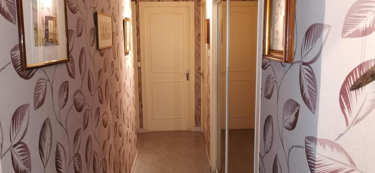 Logement Hyper Centre Champagnole Eksteriør billede